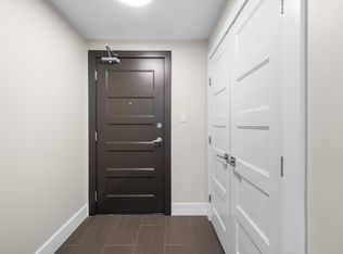 15 Kings Wharf Pl #706, Halifax, NS B2Y 0C2