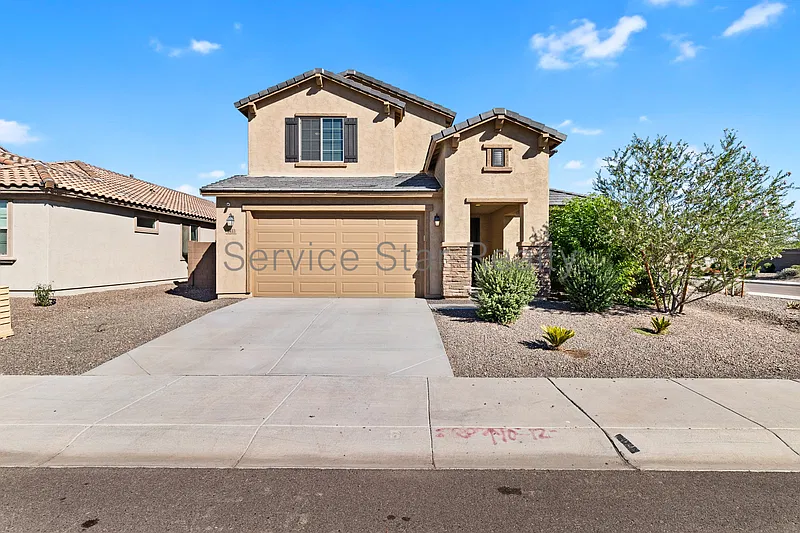 5 bed, 4.5 bath, 3012 sqft, $2,795 — Photo 1