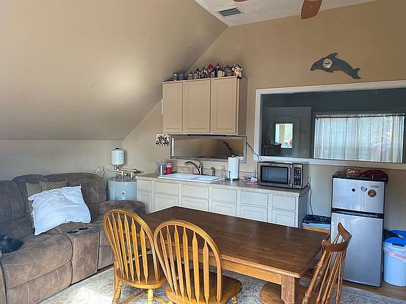 2nd image of 160 Brookside Dr