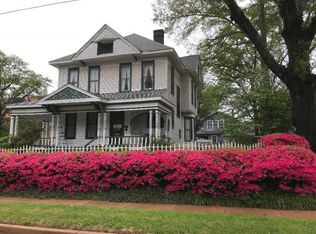 901 N Sycamore St, Palestine, TX