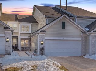 336 Normandie Dr #336, Sugar Grove, IL 60554