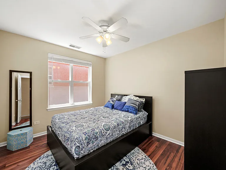 1475 N Larrabee St #B — Photo 11