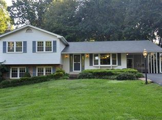 3421 Beverly Dr, Annandale, VA 22003