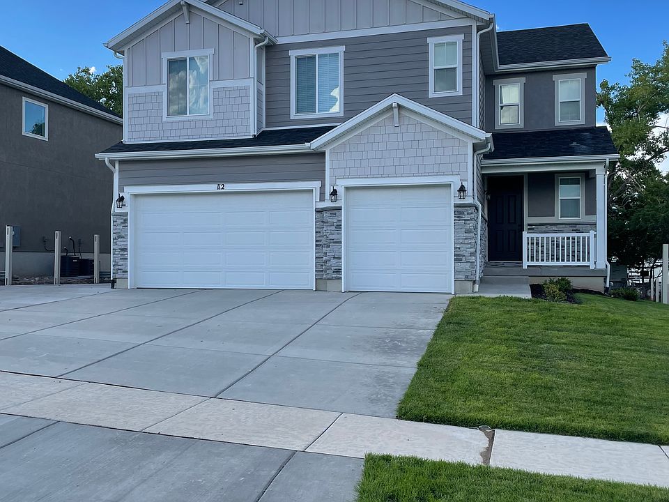 1st image of 112 E Snowy Egret Ave
