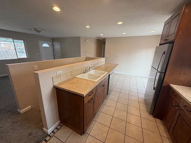 510 Locust St — Photo 9
