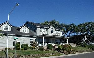 2nd image of 170 Ridgeway Ave