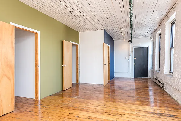 Rented by Nooklyn NYC LLC | media 16