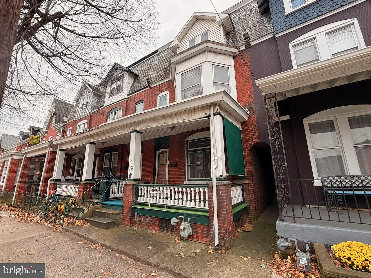 22 Beech St photo 1