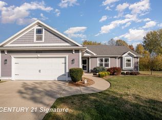 8580 Ashland Pl, Freeland, MI 48623