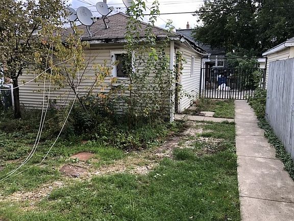 4th image of 1633 S 49th Ct