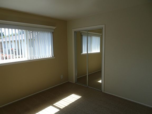 5th image of 842 Coleman Ave