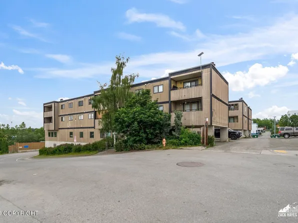201 Barrow St APT 209, Anchorage, AK 99501