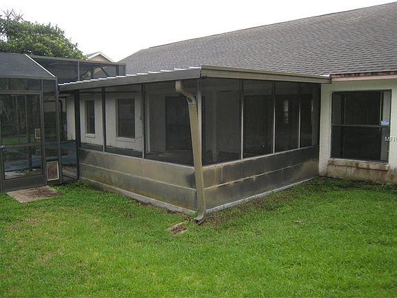 2nd image of 2809 Lone Feather Dr