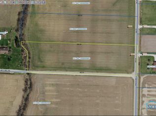 26413 Tracy Rd, Walbridge, OH 43465