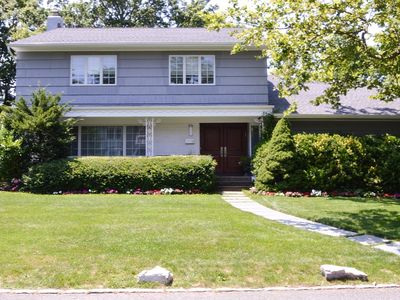 39 Willow Rd, Woodmere, NY, 11598