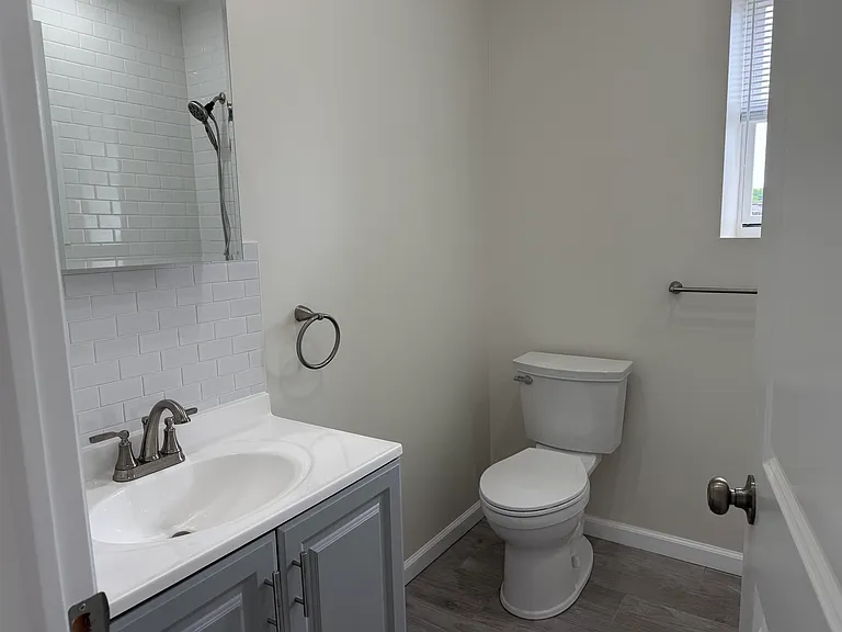 49 Summit Ave #2 — Photo 27