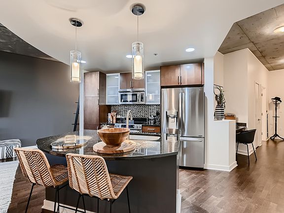4th image of 891 14th St Unit 3404