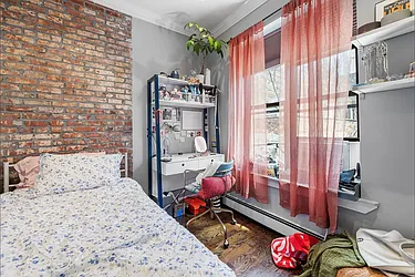 Rented by Living New York