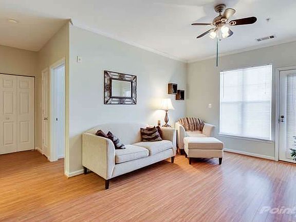 13386 Connor Dr APT B-small-029-Living Room-666x444-72dpi