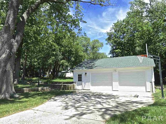 2nd image of 4924 N Edgebrook Dr