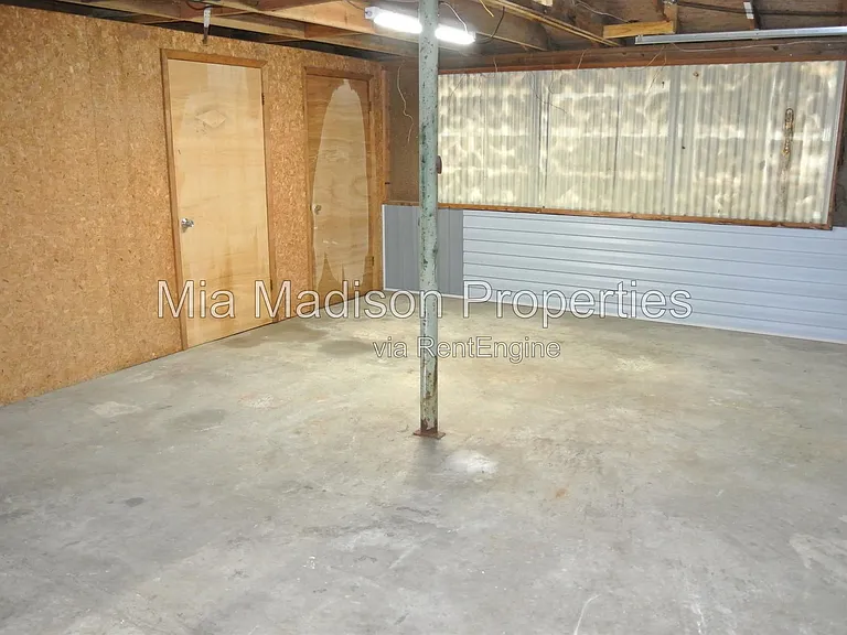 201 Sea Island Dr — Photo 17