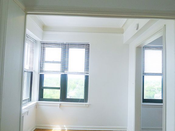 2nd image of 8925 E Jefferson Ave #1-15N