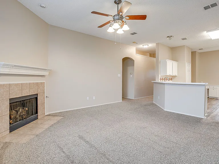 8136 Zion Trl — Photo 10