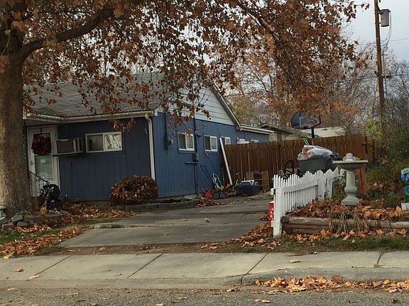 3rd image of 1117 Willard Ave