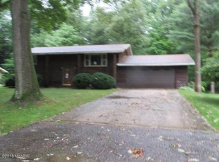 4954 Weatherford Dr, Coloma, MI 49038