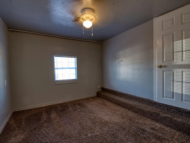 3112 Cashion Pl — Photo 15