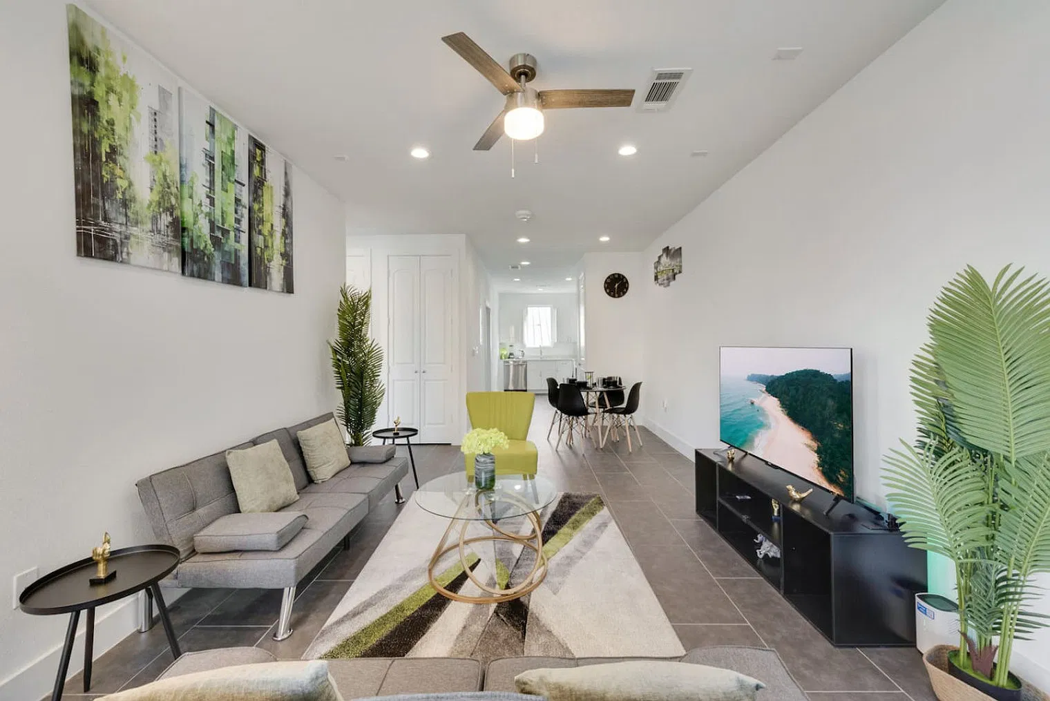 4 bed, 4.0 bath, $9,213 — Photo 3