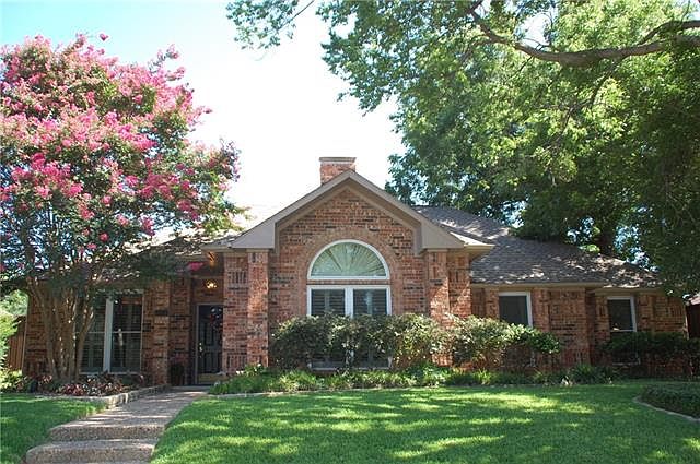 1st image of 614 Havencrest Ln