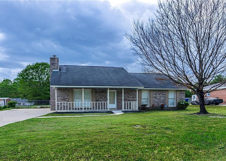 1st image of 750 Lee Road 222