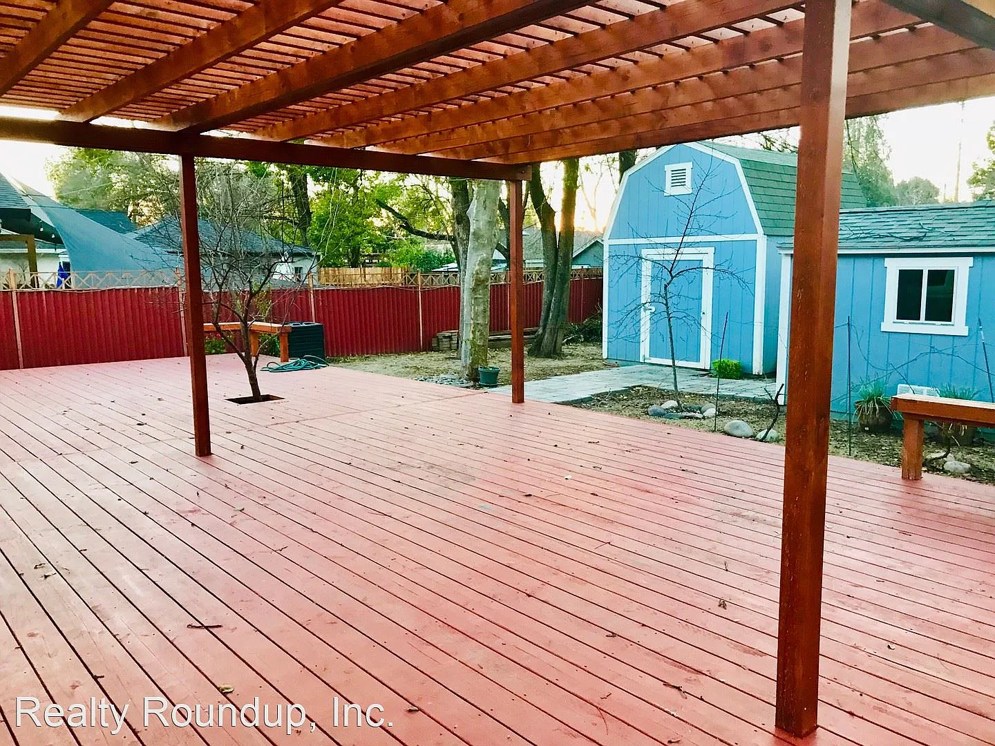 1856 52nd St photo 1