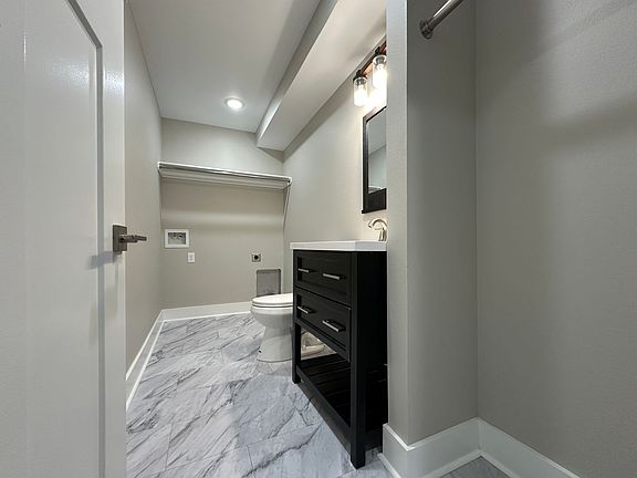 4th image of 151 W Main St #7
