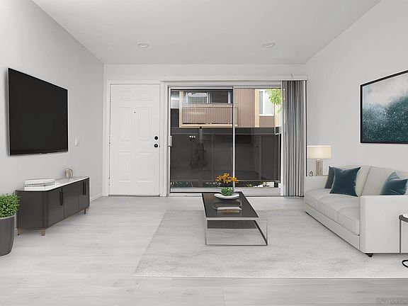 2nd image of 3454 Castle Glen Dr Unit 127