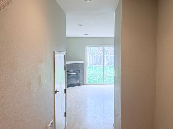 4th image of 15317 41st Ave E