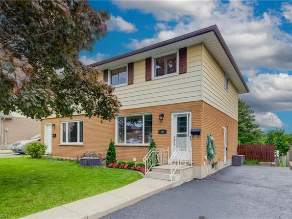 147 Moffat Dr, Cambridge, ON N1R 6C1