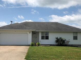 1118 Tyler Dr, Lebanon, MO 65536