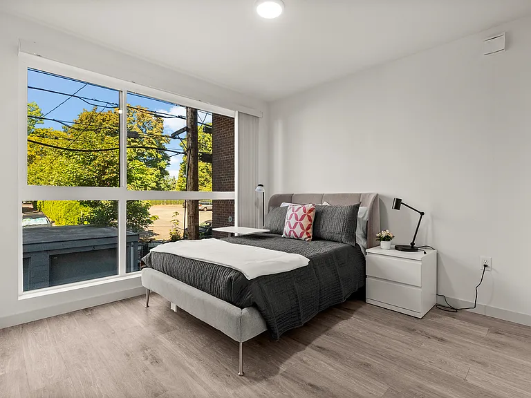2 Bedroom Furnished 2 Bedroom Furnished