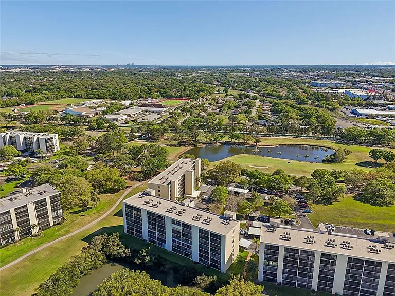 900 Cove Cay Dr #5F — Photo 62