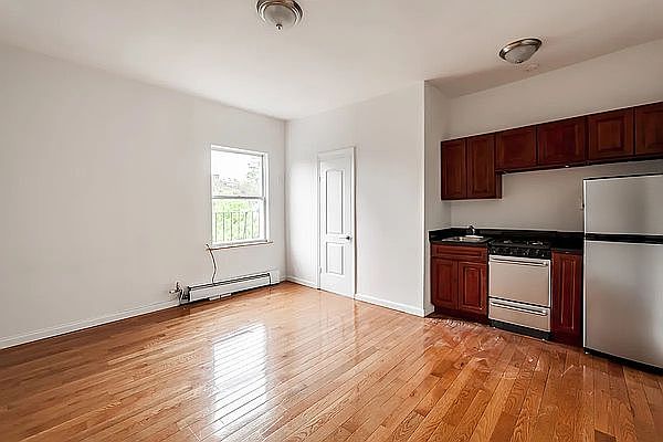 1st image of 303 W 11th St APT 4c