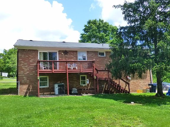 3rd image of 125 Shale Dr