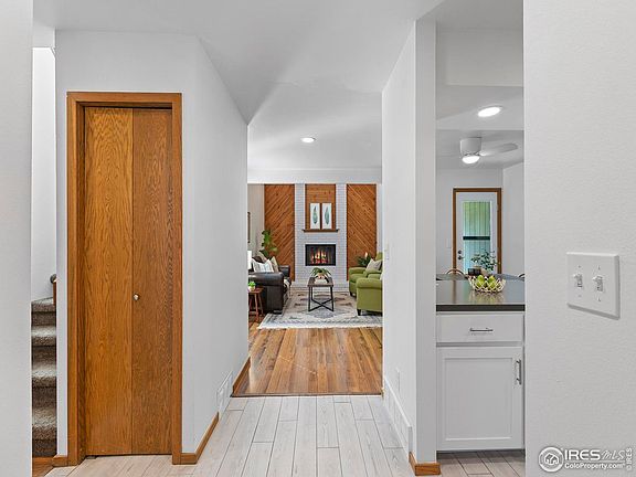 4th image of 1906 Waters Edge St #E