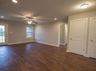 20669 Sabrina Ln, Athens, AL 35611