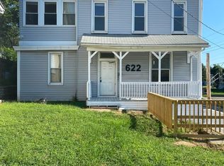 622 E 6th St #B, Alton, IL 62002