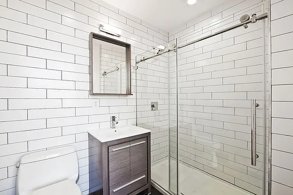 Rented by Bold New York | media 34