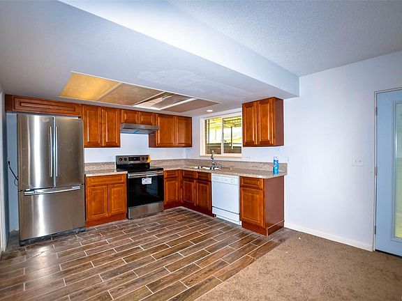 3rd image of 9036 E Nassau Ave