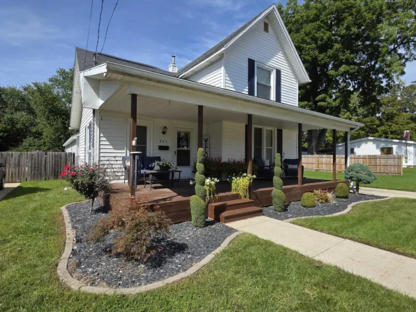 823 N Summit St, Morenci, MI 49256