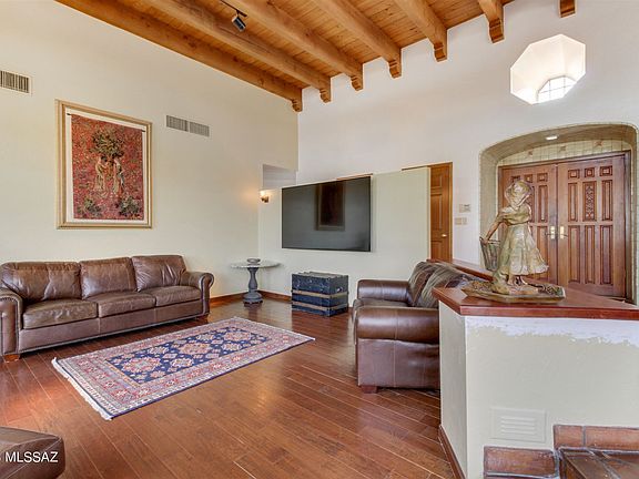 5th image of 6731 E Calle Buena